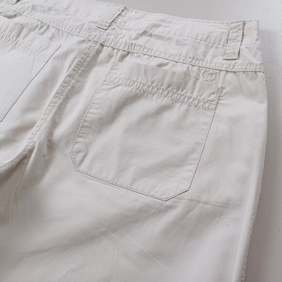 Izod Oatmeal Beige Cotton Low Rise Capri's - Picture 5 of 16